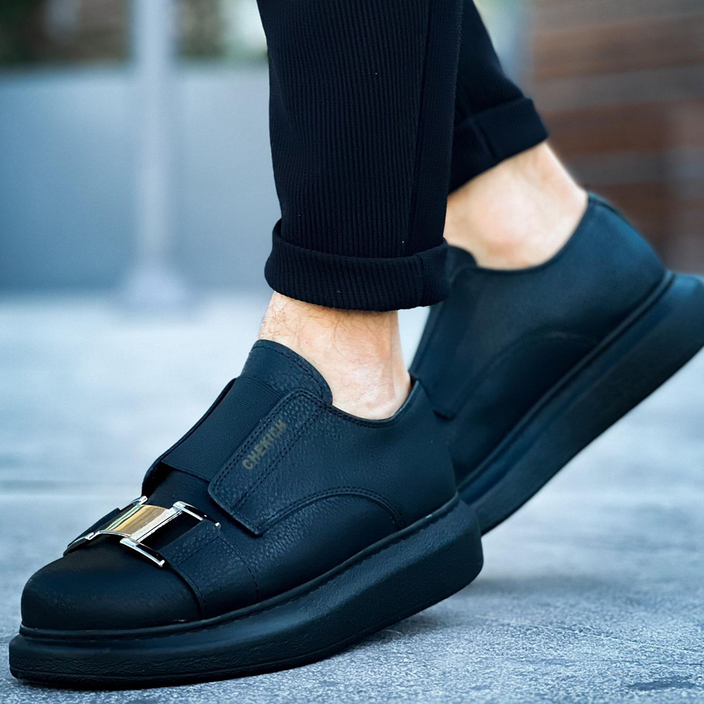 mens black sneakers on sale